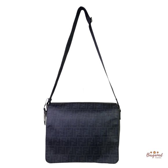Authentic Fendi Black Zucca Print Coated Canvas Messenger Crossbody Flap Bag - Picture 1 of 13